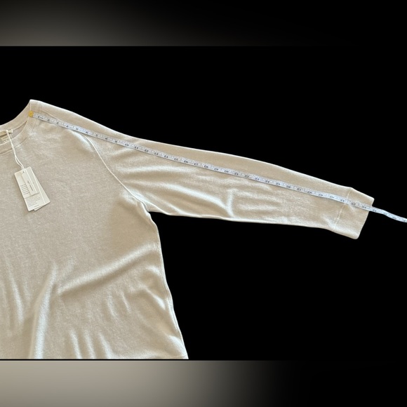 Massimo Alba NWT Luxury Men’s 100% Cashmere sweater XXL.taupe/crème color. $995 - Picture 13 of 15